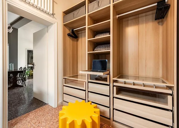 Myveniceattic شقة