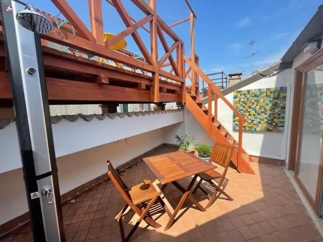 דירה Myveniceattic *